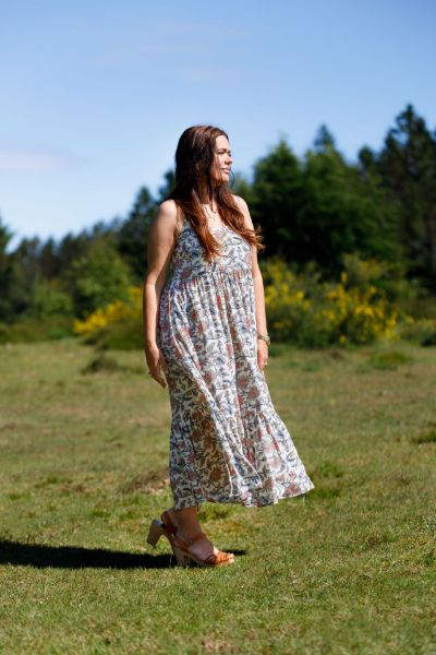 Bilde av BCLUNA KJOLE VERO BOHO STRAP DRESS - BLOMSTRET